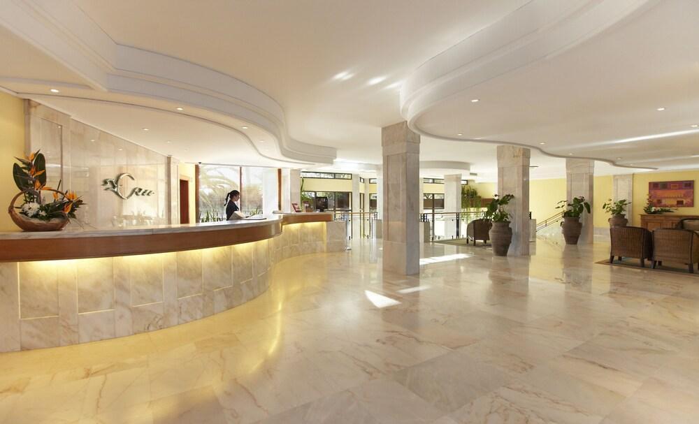 สวีท โฮเทล อีเดน มาร์ - ปอร์โตเบย์ Aparthotel ฟุงชาล ภายนอก รูปภาพ