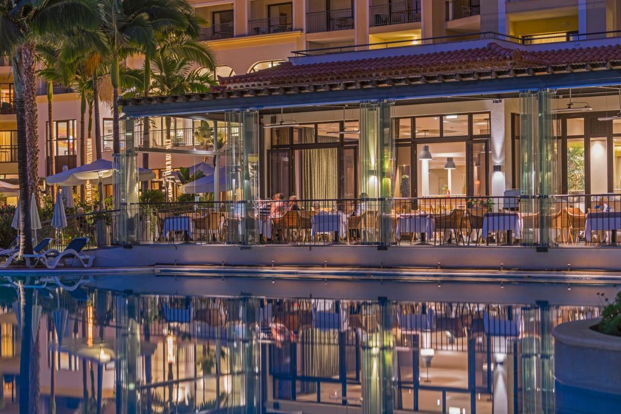 สวีท โฮเทล อีเดน มาร์ - ปอร์โตเบย์ Aparthotel ฟุงชาล ภายนอก รูปภาพ