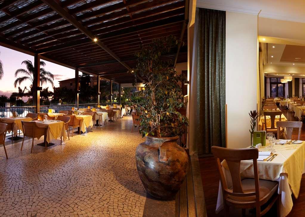 สวีท โฮเทล อีเดน มาร์ - ปอร์โตเบย์ Aparthotel ฟุงชาล ร้านอาหาร รูปภาพ